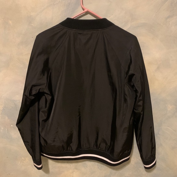 Bomber jacket floral embroidery - Picture 9 of 11